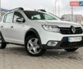 Белый Рено Сандеро СтэпВэй, объемом двигателя 1.46 л и пробегом 221 тыс. км за 7499 $, фото 6 на Automoto.ua