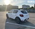 Білий Рено Сандеро СтепВей, об'ємом двигуна 1.46 л та пробігом 200 тис. км за 8500 $, фото 7 на Automoto.ua