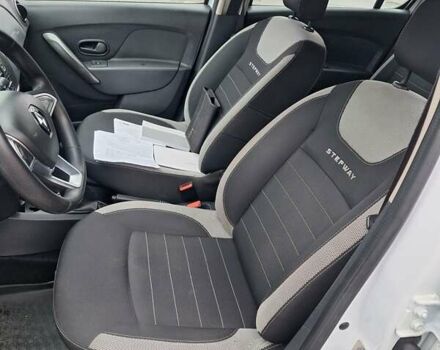 Белый Рено Сандеро СтэпВэй, объемом двигателя 1.46 л и пробегом 136 тыс. км за 9950 $, фото 33 на Automoto.ua