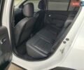 Белый Рено Сандеро СтэпВэй, объемом двигателя 1.5 л и пробегом 180 тыс. км за 9900 $, фото 2 на Automoto.ua