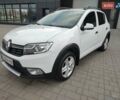 Белый Рено Сандеро СтэпВэй, объемом двигателя 1.5 л и пробегом 180 тыс. км за 9900 $, фото 6 на Automoto.ua