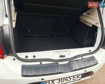 Белый Рено Сандеро СтэпВэй, объемом двигателя 1.46 л и пробегом 63 тыс. км за 13250 $, фото 13 на Automoto.ua