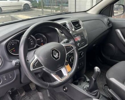 Белый Рено Сандеро СтэпВэй, объемом двигателя 0.9 л и пробегом 110 тыс. км за 7522 $, фото 14 на Automoto.ua