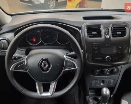 Белый Рено Сандеро СтэпВэй, объемом двигателя 0.9 л и пробегом 39 тыс. км за 8100 $, фото 8 на Automoto.ua