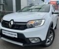 Белый Рено Сандеро СтэпВэй, объемом двигателя 0.9 л и пробегом 110 тыс. км за 7522 $, фото 1 на Automoto.ua