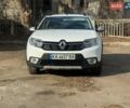 Белый Рено Сандеро СтэпВэй, объемом двигателя 1.46 л и пробегом 31 тыс. км за 12500 $, фото 7 на Automoto.ua