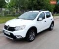 Белый Рено Сандеро СтэпВэй, объемом двигателя 1.46 л и пробегом 100 тыс. км за 11550 $, фото 1 на Automoto.ua
