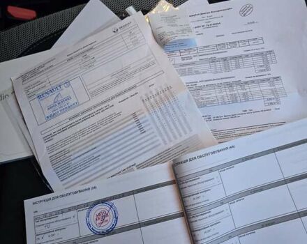 Білий Рено Сандеро СтепВей, об'ємом двигуна 0.9 л та пробігом 105 тис. км за 8900 $, фото 27 на Automoto.ua