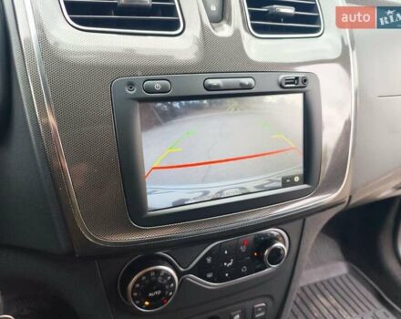 Білий Рено Сандеро СтепВей, об'ємом двигуна 1.46 л та пробігом 63 тис. км за 13250 $, фото 10 на Automoto.ua