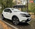 Білий Рено Сандеро СтепВей, об'ємом двигуна 0.9 л та пробігом 40 тис. км за 10500 $, фото 1 на Automoto.ua
