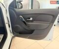 Белый Рено Сандеро СтэпВэй, объемом двигателя 0.9 л и пробегом 35 тыс. км за 10999 $, фото 78 на Automoto.ua