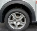 Белый Рено Сандеро СтэпВэй, объемом двигателя 0.9 л и пробегом 110 тыс. км за 9500 $, фото 13 на Automoto.ua