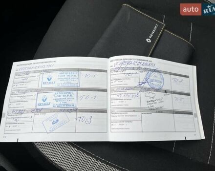 Белый Рено Сандеро СтэпВэй, объемом двигателя 0.9 л и пробегом 110 тыс. км за 7522 $, фото 24 на Automoto.ua