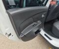 Білий Рено Сандеро СтепВей, об'ємом двигуна 1.46 л та пробігом 63 тис. км за 13250 $, фото 11 на Automoto.ua