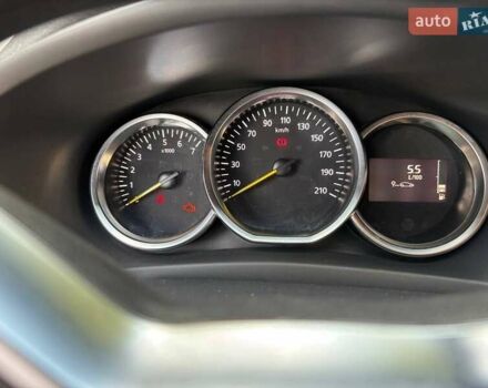 Білий Рено Сандеро СтепВей, об'ємом двигуна 0.9 л та пробігом 35 тис. км за 11500 $, фото 4 на Automoto.ua