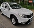 Белый Рено Сандеро СтэпВэй, объемом двигателя 1.46 л и пробегом 135 тыс. км за 12350 $, фото 3 на Automoto.ua