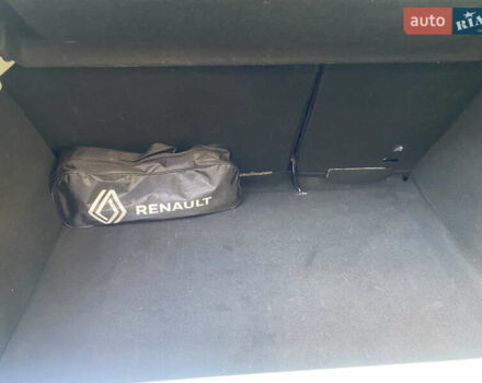 Рено Сандеро СтэпВэй 2021 в Киеве на Automoto.ua Белый Рено Сандеро СтэпВэй, объемом двигателя 1.46 л и пробегом 76 тыс. км за 12900 $, фото 21 на Automoto.ua