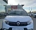 Білий Рено Сандеро СтепВей, об'ємом двигуна 0.9 л та пробігом 79 тис. км за 8164 $, фото 2 на Automoto.ua