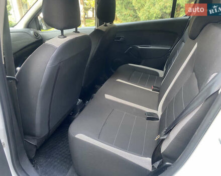 Рено Сандеро СтэпВэй 2021 в Киеве на Automoto.ua Белый Рено Сандеро СтэпВэй, объемом двигателя 1.46 л и пробегом 76 тыс. км за 12900 $, фото 18 на Automoto.ua