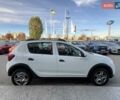 Білий Рено Сандеро СтепВей, об'ємом двигуна 0.9 л та пробігом 79 тис. км за 8164 $, фото 4 на Automoto.ua