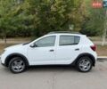 Білий Рено Сандеро СтепВей, об'ємом двигуна 1.46 л та пробігом 154 тис. км за 10700 $, фото 5 на Automoto.ua