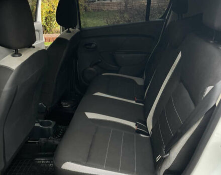 Белый Рено Сандеро СтэпВэй, объемом двигателя 1.46 л и пробегом 66 тыс. км за 12300 $, фото 20 на Automoto.ua