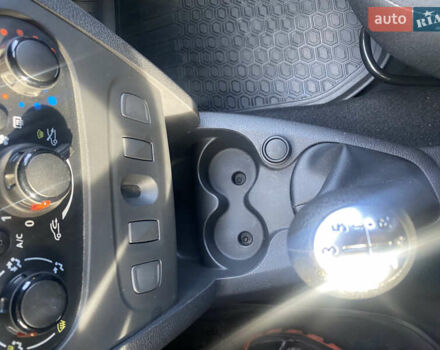 Рено Сандеро СтэпВэй 2021 в Киеве на Automoto.ua Белый Рено Сандеро СтэпВэй, объемом двигателя 1.46 л и пробегом 76 тыс. км за 12900 $, фото 13 на Automoto.ua