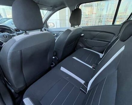 Білий Рено Сандеро СтепВей, об'ємом двигуна 0.9 л та пробігом 77 тис. км за 7974 $, фото 12 на Automoto.ua