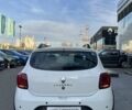 Білий Рено Сандеро СтепВей, об'ємом двигуна 0.9 л та пробігом 79 тис. км за 8164 $, фото 6 на Automoto.ua