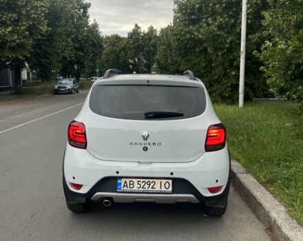 Білий Рено Сандеро СтепВей, об'ємом двигуна 1.46 л та пробігом 129 тис. км за 13500 $, фото 4 на Automoto.ua