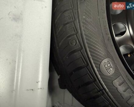 Белый Рено Сандеро СтэпВэй, объемом двигателя 0.9 л и пробегом 84 тыс. км за 9900 $, фото 10 на Automoto.ua