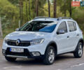 Рено Сандеро СтэпВэй 2021 в Виннице на Automoto.ua Белый Рено Сандеро СтэпВэй, объемом двигателя 1.46 л и пробегом 74 тыс. км за 10999 $, фото 2 на Automoto.ua