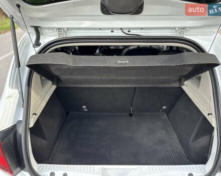 Рено Сандеро СтэпВэй 2021 в Виннице на Automoto.ua Белый Рено Сандеро СтэпВэй, объемом двигателя 1.46 л и пробегом 74 тыс. км за 10999 $, фото 15 на Automoto.ua