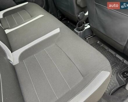 Белый Рено Сандеро СтэпВэй, объемом двигателя 0.9 л и пробегом 84 тыс. км за 9900 $, фото 12 на Automoto.ua