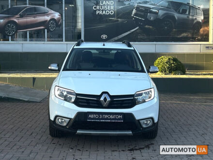 Рено Сандеро СтэпВэй 2020 в Черновцах на Automoto.ua Белый Рено Сандеро СтэпВэй, объемом двигателя 1 л и пробегом 63 тыс. км за 10327 $, фото 1 на Automoto.ua
