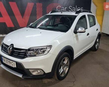 Белый Рено Сандеро СтэпВэй, объемом двигателя 0.9 л и пробегом 83 тыс. км за 8500 $, фото 1 на Automoto.ua