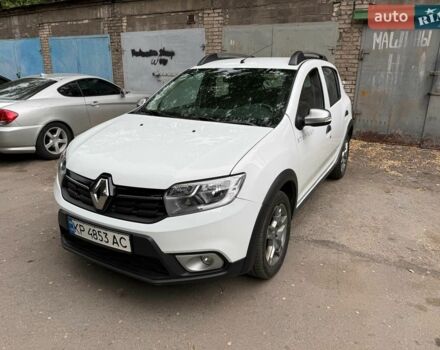 Білий Рено Сандеро СтепВей, об'ємом двигуна 0.9 л та пробігом 110 тис. км за 9850 $, фото 1 на Automoto.ua
