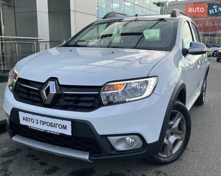 Білий Рено Сандеро СтепВей, об'ємом двигуна 0.9 л та пробігом 79 тис. км за 8164 $, фото 1 на Automoto.ua