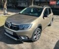 Бежевый Рено Сандеро СтэпВэй, объемом двигателя 1.46 л и пробегом 102 тыс. км за 12500 $, фото 1 на Automoto.ua