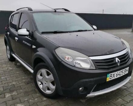 Черный Рено Сандеро СтэпВэй, объемом двигателя 1.6 л и пробегом 60 тыс. км за 7000 $, фото 1 на Automoto.ua