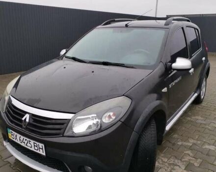 Черный Рено Сандеро СтэпВэй, объемом двигателя 1.6 л и пробегом 60 тыс. км за 7000 $, фото 2 на Automoto.ua