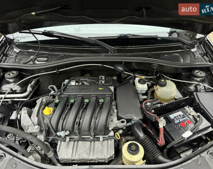 Черный Рено Сандеро СтэпВэй, объемом двигателя 1.6 л и пробегом 98 тыс. км за 7450 $, фото 16 на Automoto.ua