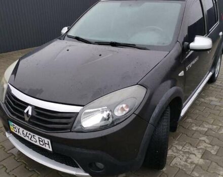 Черный Рено Сандеро СтэпВэй, объемом двигателя 1.6 л и пробегом 60 тыс. км за 7000 $, фото 7 на Automoto.ua