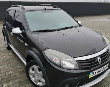 Черный Рено Сандеро СтэпВэй, объемом двигателя 1.6 л и пробегом 60 тыс. км за 7000 $, фото 3 на Automoto.ua