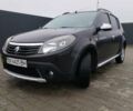 Черный Рено Сандеро СтэпВэй, объемом двигателя 1.6 л и пробегом 60 тыс. км за 7000 $, фото 5 на Automoto.ua