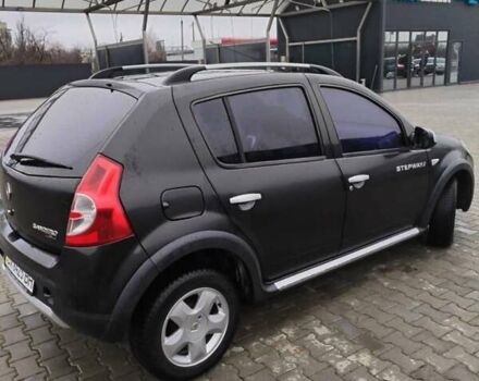 Черный Рено Сандеро СтэпВэй, объемом двигателя 1.6 л и пробегом 60 тыс. км за 7000 $, фото 13 на Automoto.ua