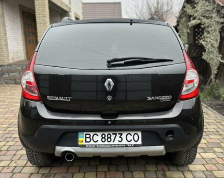 Черный Рено Сандеро СтэпВэй, объемом двигателя 1.6 л и пробегом 98 тыс. км за 7450 $, фото 7 на Automoto.ua