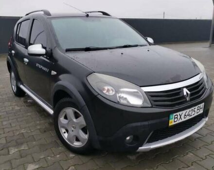 Черный Рено Сандеро СтэпВэй, объемом двигателя 1.6 л и пробегом 60 тыс. км за 7000 $, фото 1 на Automoto.ua