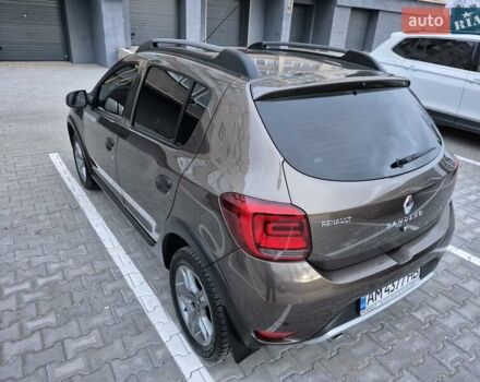 Коричневый Рено Сандеро СтэпВэй, объемом двигателя 1.46 л и пробегом 77 тыс. км за 11900 $, фото 12 на Automoto.ua