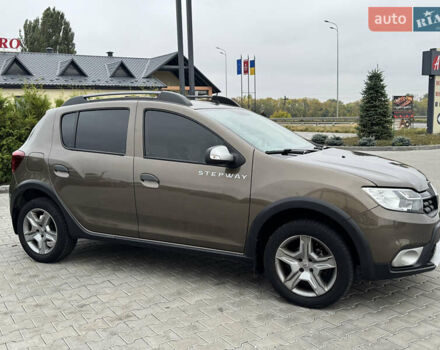 Коричневий Рено Сандеро СтепВей, об'ємом двигуна 1.5 л та пробігом 85 тис. км за 11800 $, фото 10 на Automoto.ua